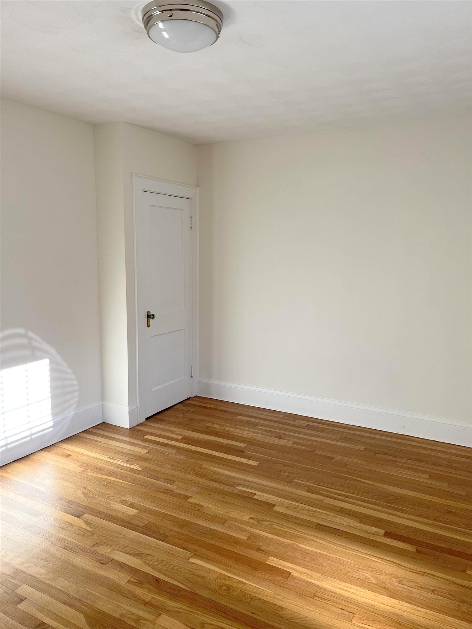 57 Forest St, Medford