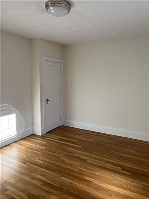 57 Forest St, Medford