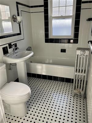 57 Forest St, Medford