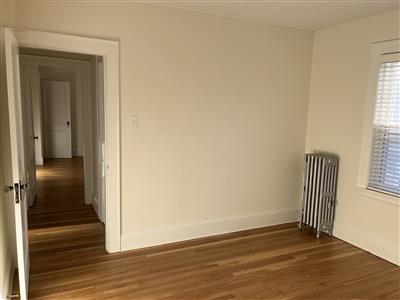 57 Forest St, Medford