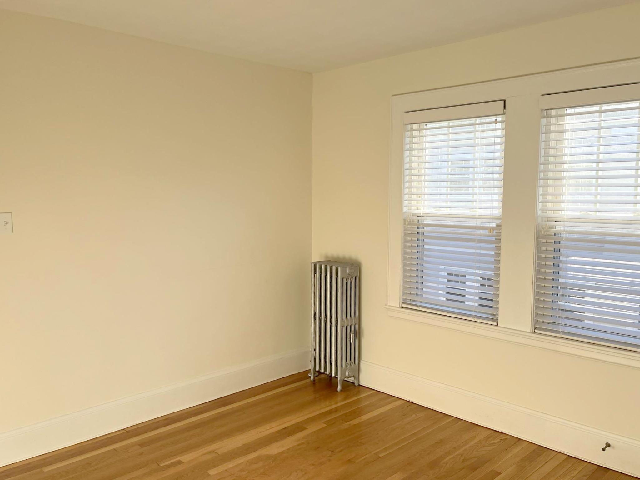 57 Forest St, Medford