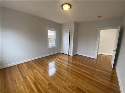 155 Winthrop St, Medford