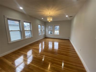 155 Winthrop St, Medford