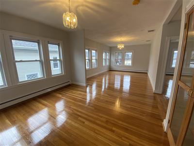 155 Winthrop St, Medford