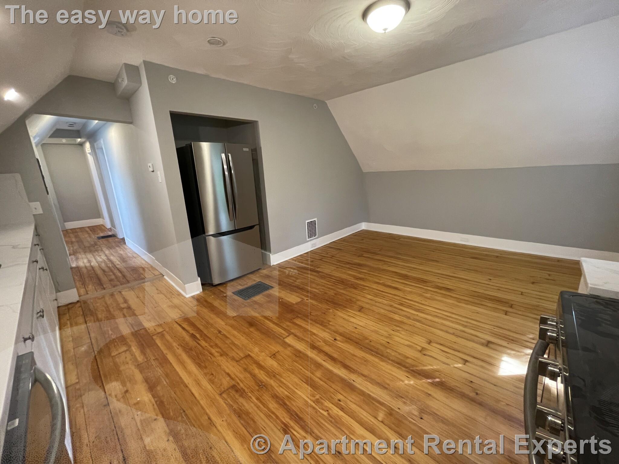 35 Cameron Ave, Davis Square