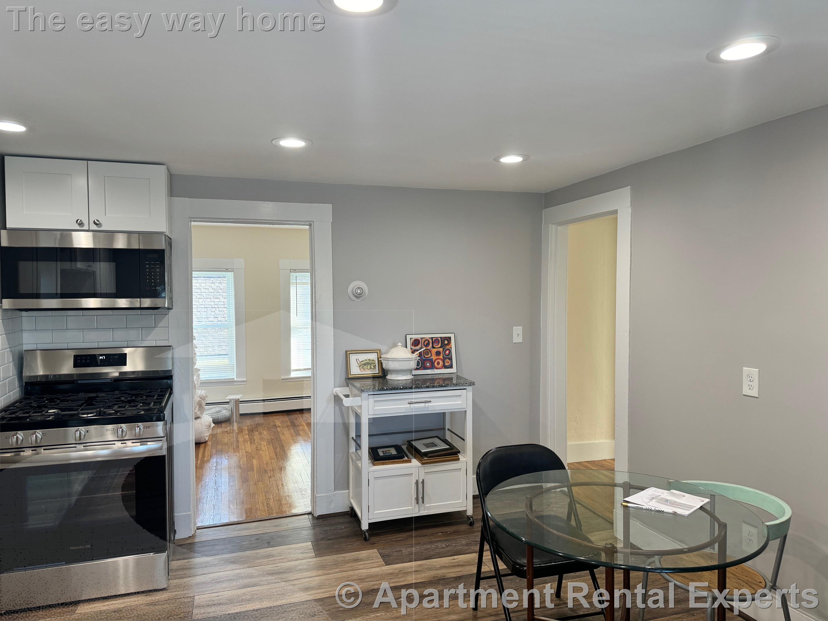 47 Orchard St, Tufts