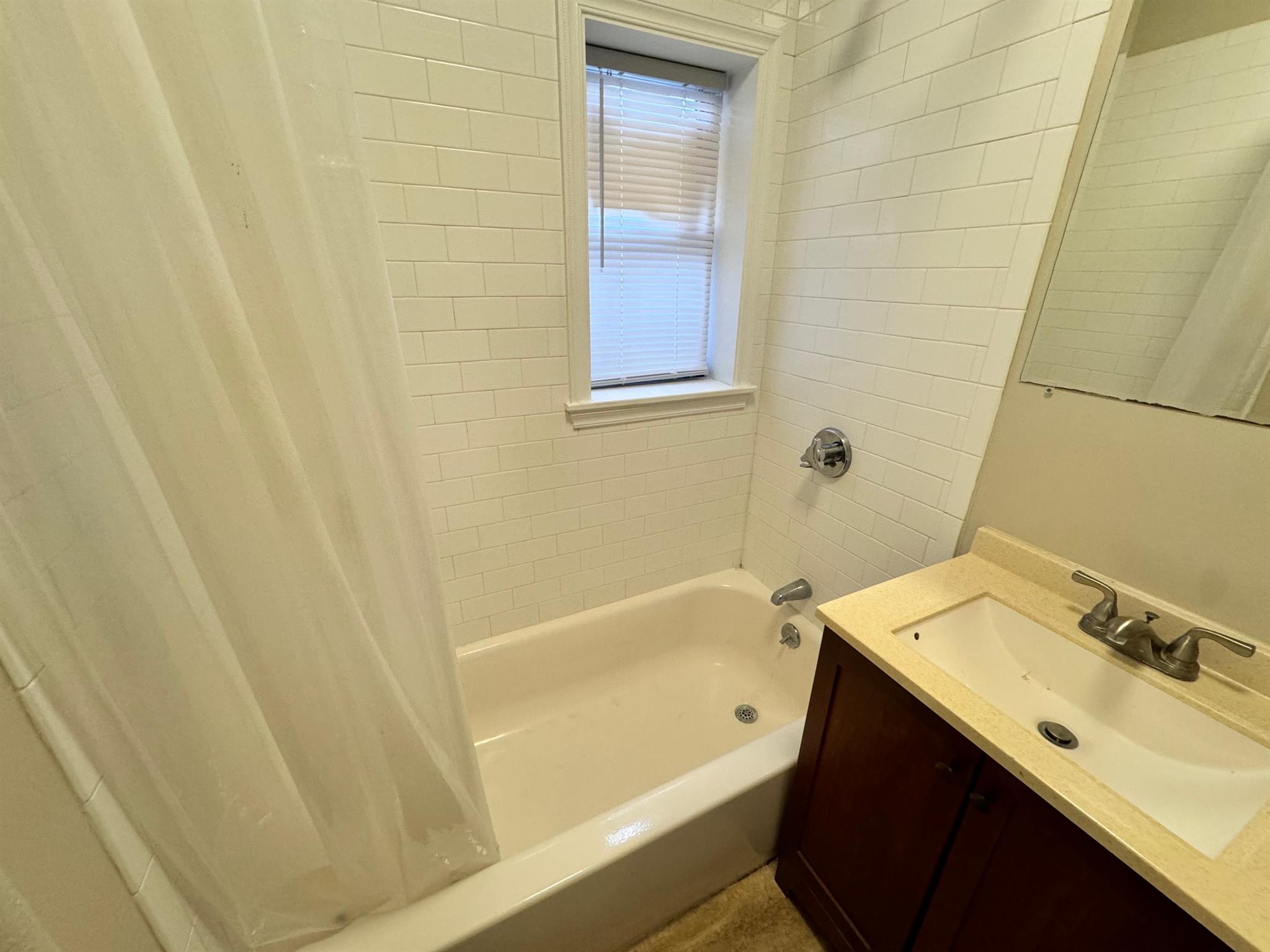 4 Cogswell Ave, North Cambridge