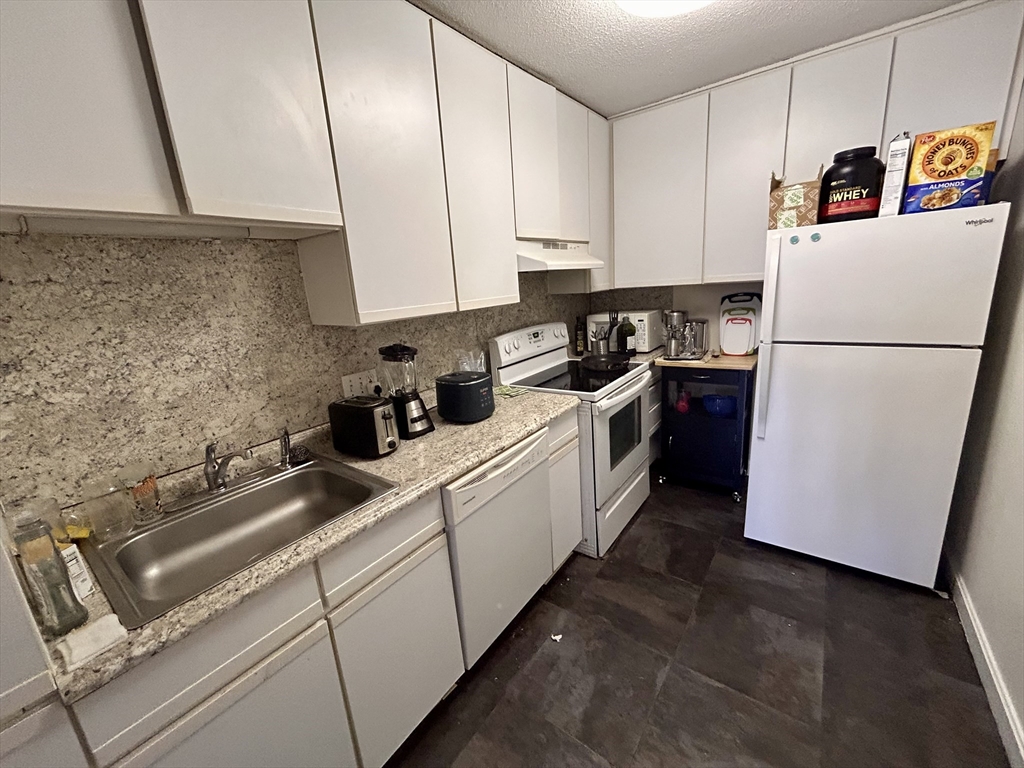 287 Harvard St, Mid-Cambridge