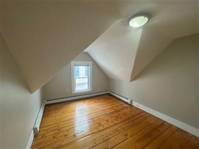 28 Francesca Ave, Powder House Square