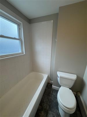 28 Francesca Ave, Powder House Square