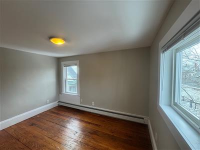 28 Francesca Ave, Powder House Square