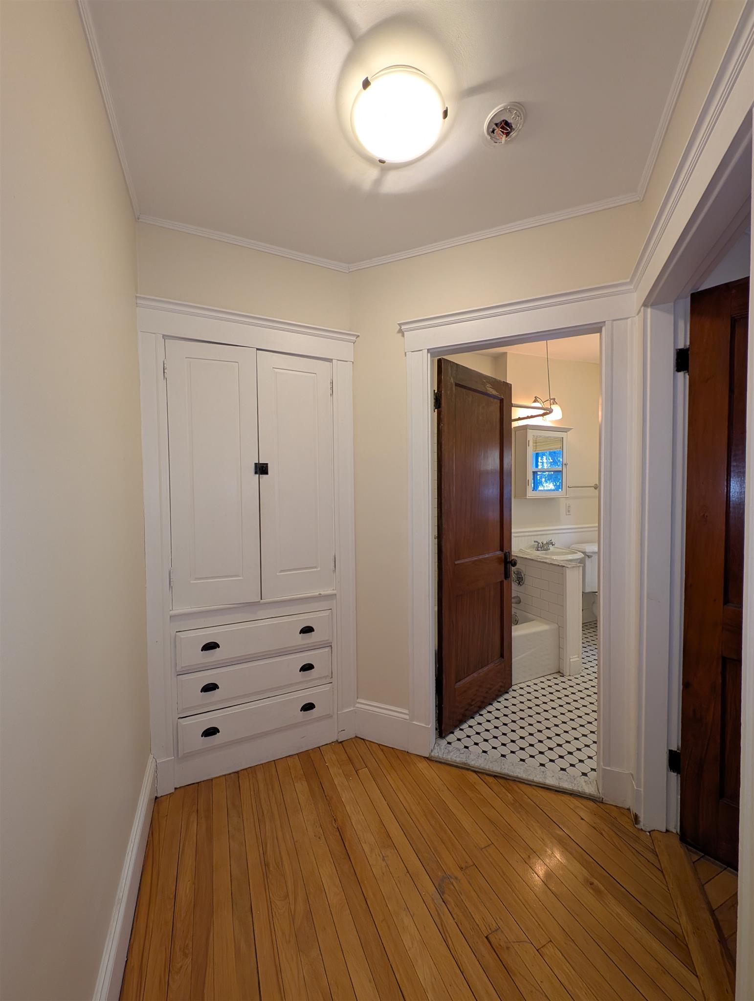 11 Story St, Harvard Square