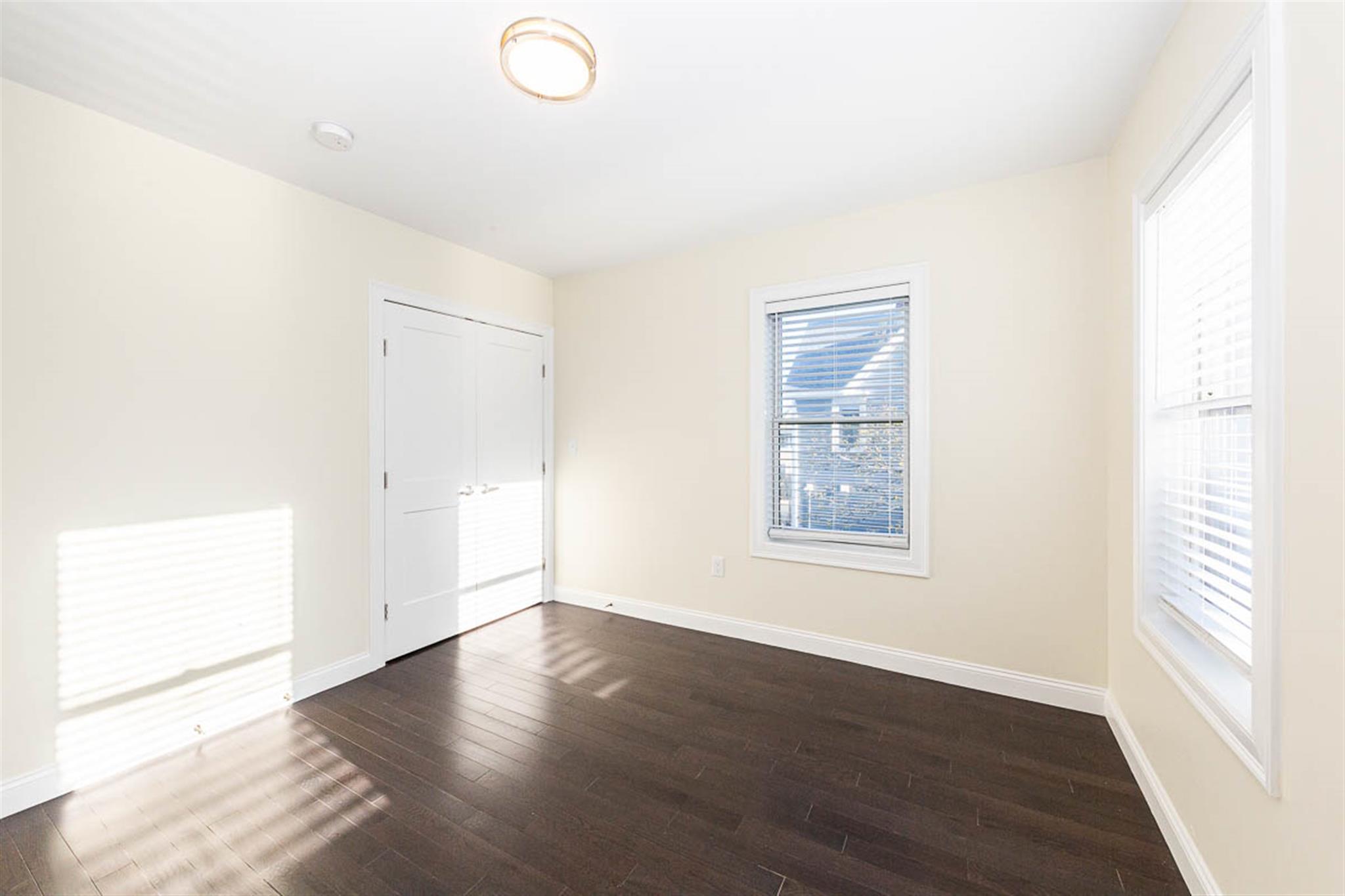 5 Malvern Ter, South Medford