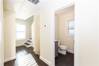 5 Malvern Ter, South Medford