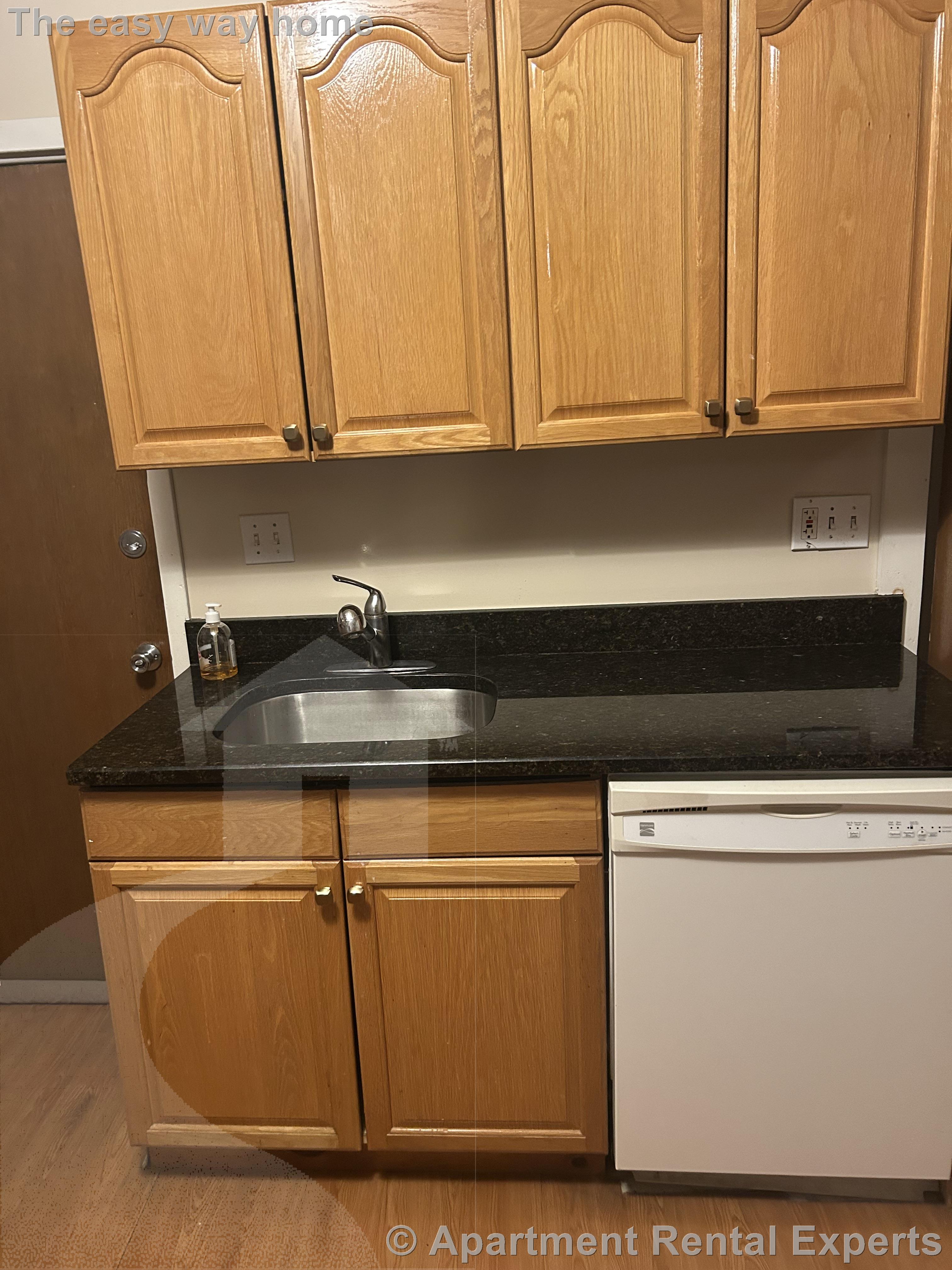 85 Ferrin St, Charlestown