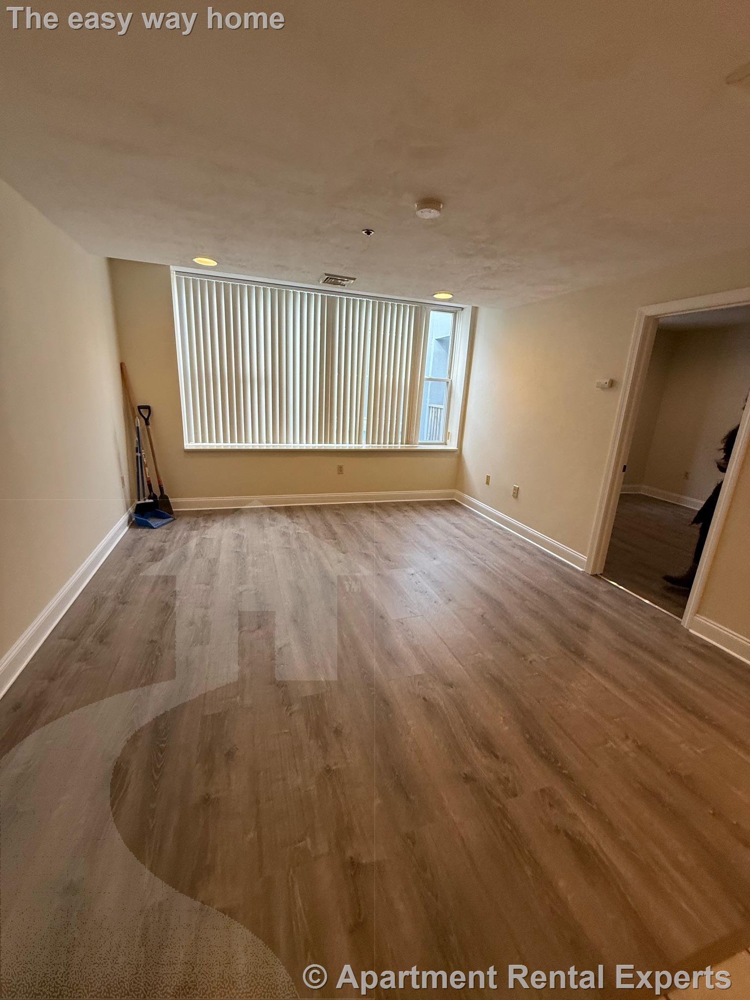 15 Pearl St, Central Square