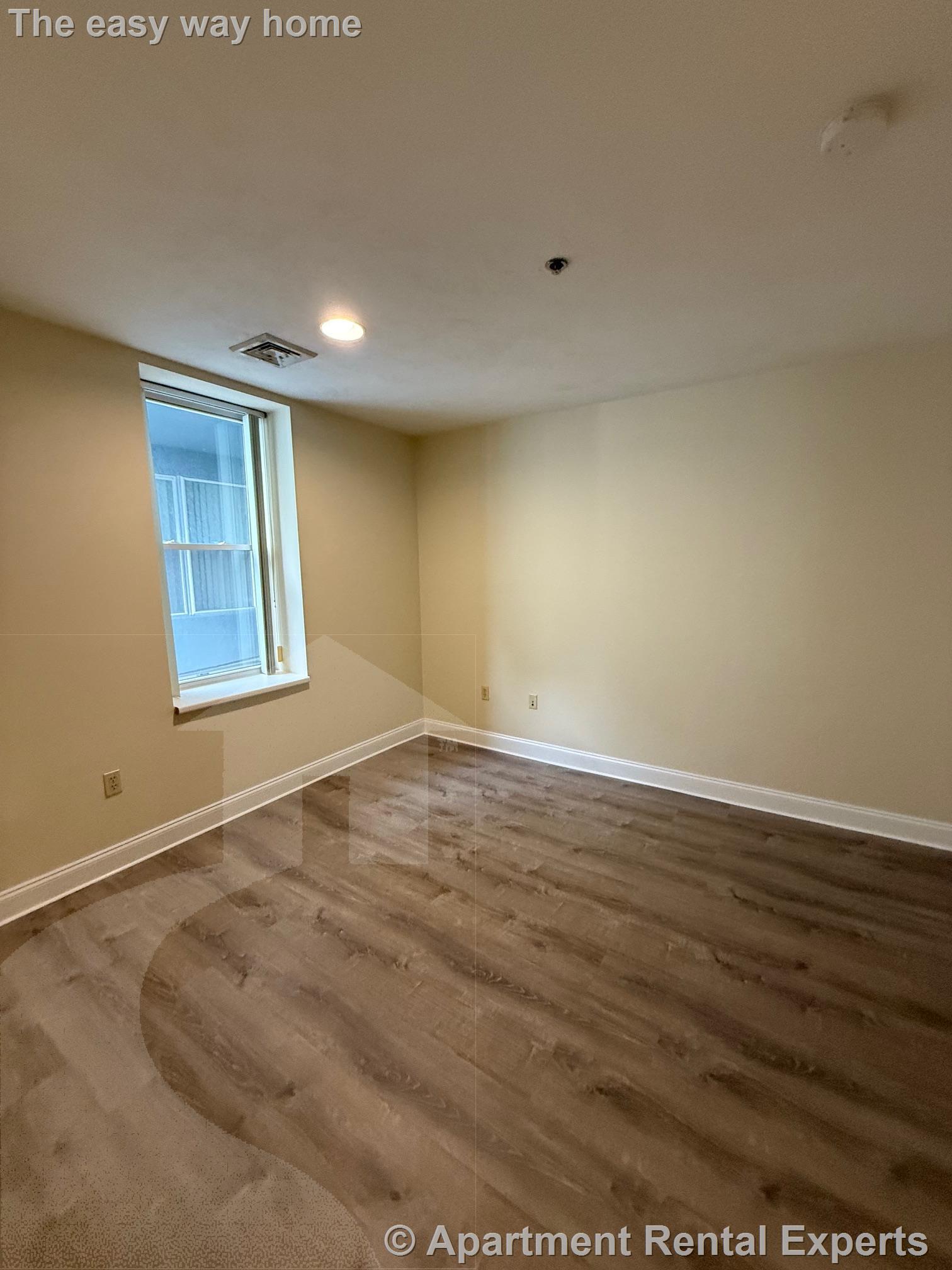 15 Pearl St, Central Square