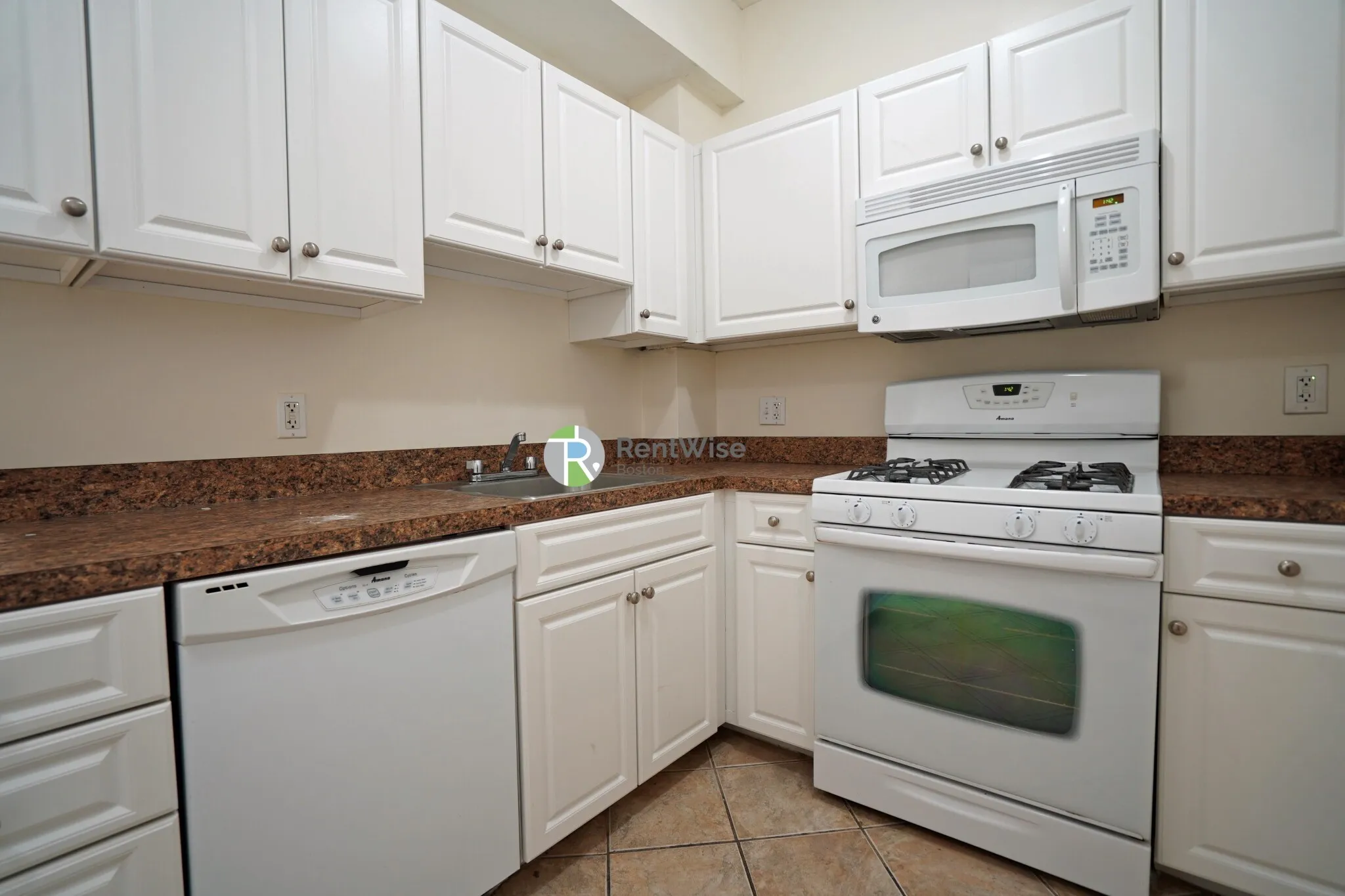 53 Ashford St, Allston