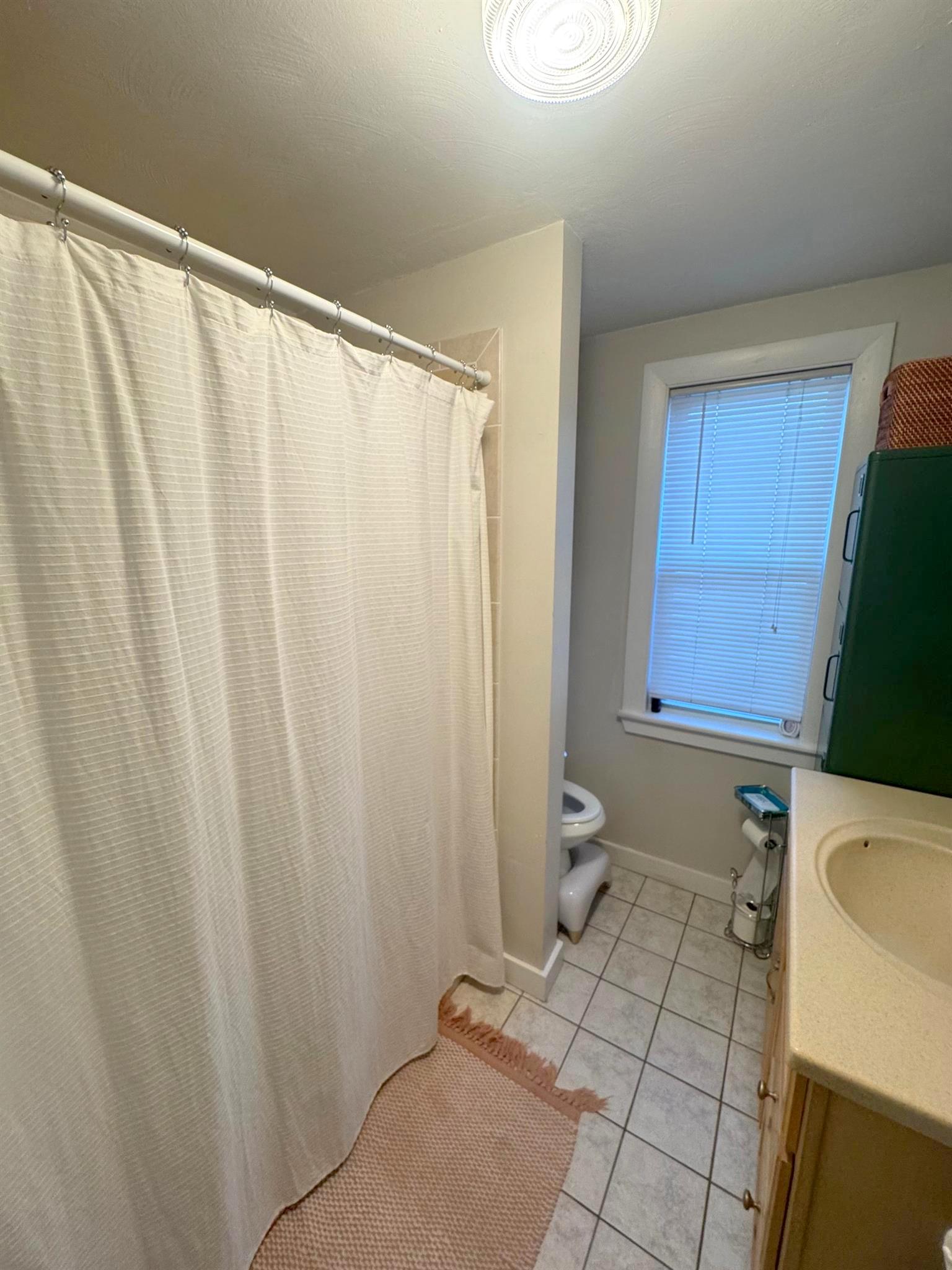 28 Fairmount Ave, West Somerville