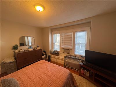 28 Fairmount Ave, Teele Square