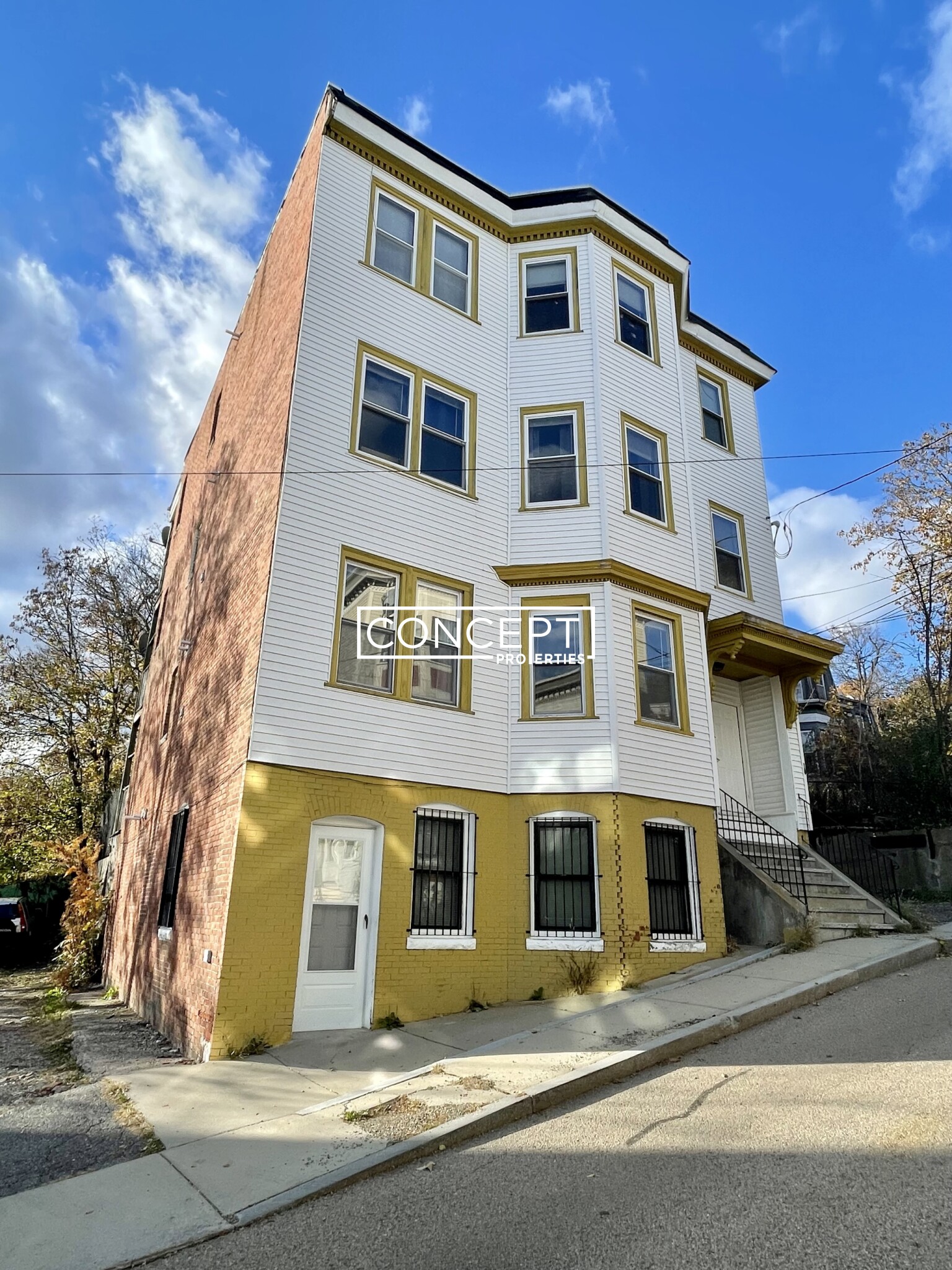 10 Bickford Ave, Mission Hill