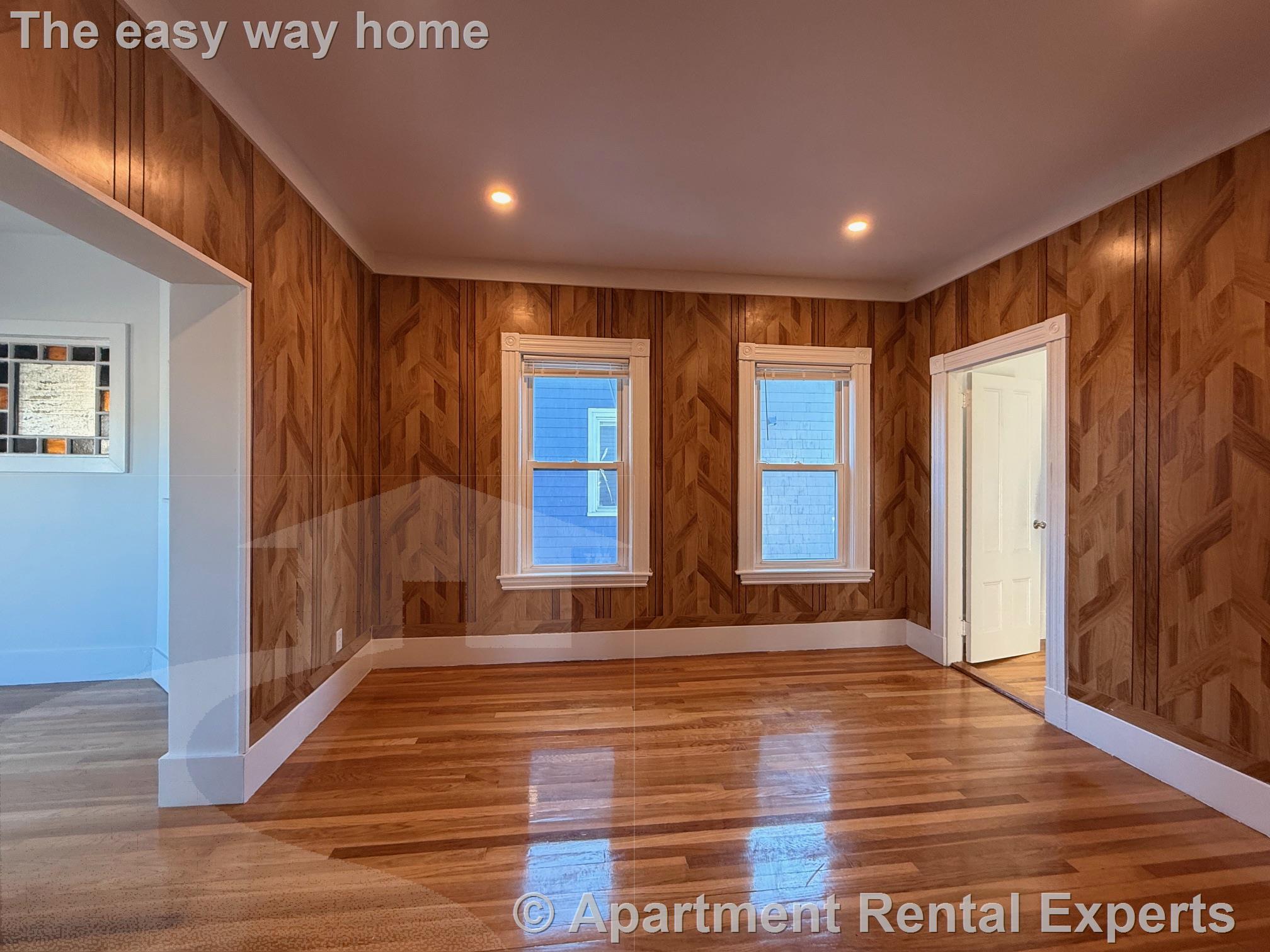 14-16 Stanford Ter, Porter Square