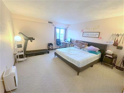 2130 Massachusetts Ave, North Cambridge