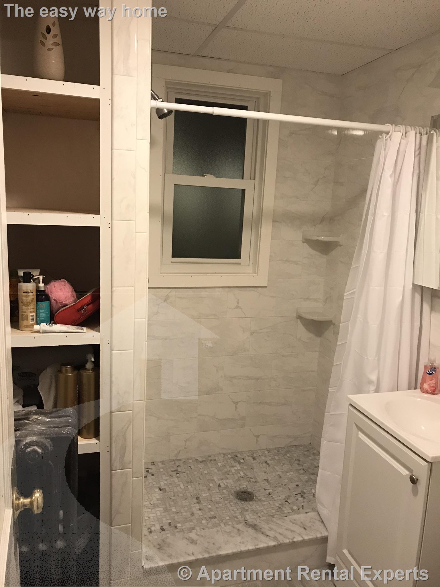 7 Greenleaf Ave, Tufts