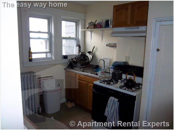 7 Greenleaf Ave, Tufts