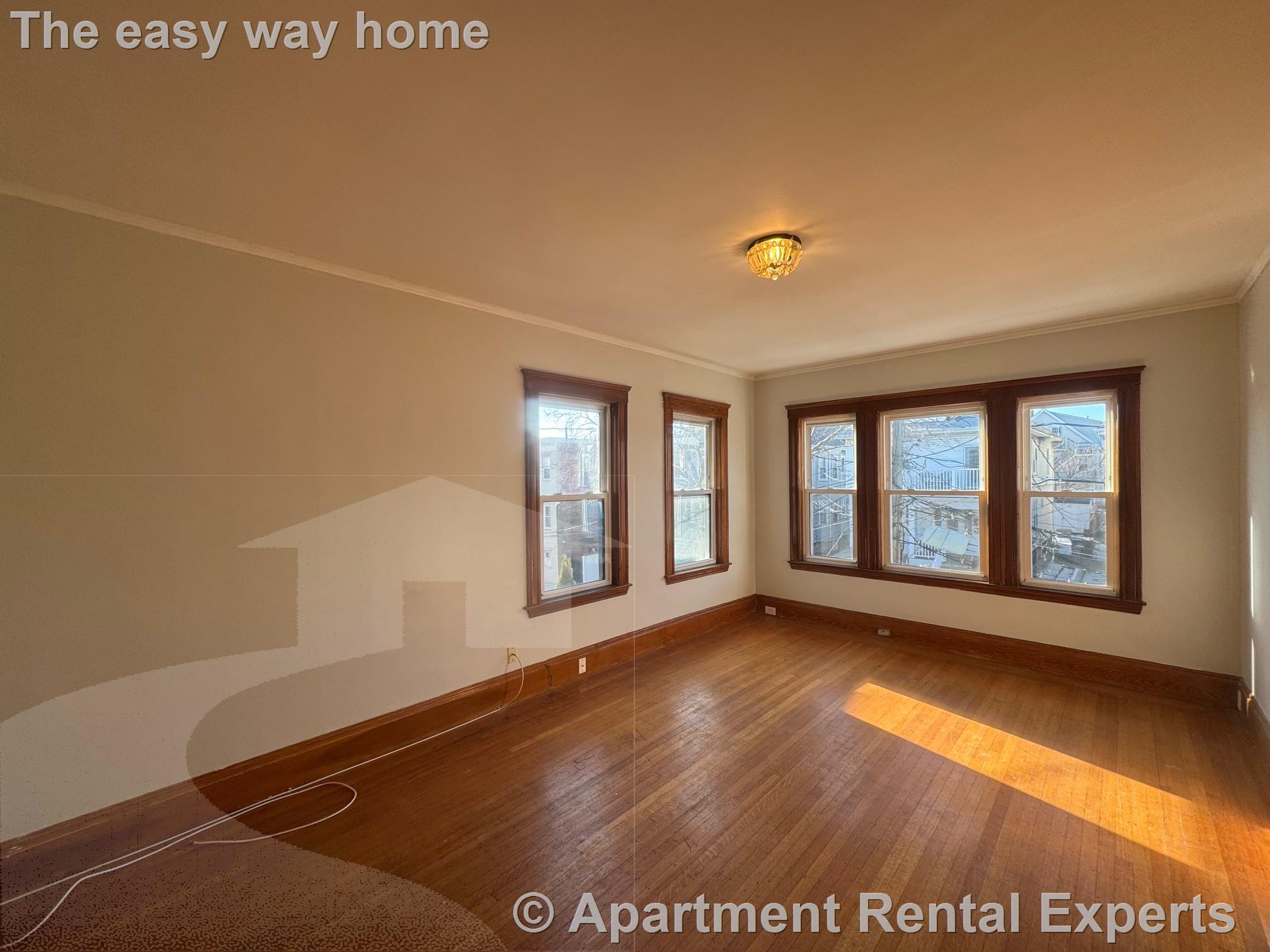 11 Westminster St, Teele Square