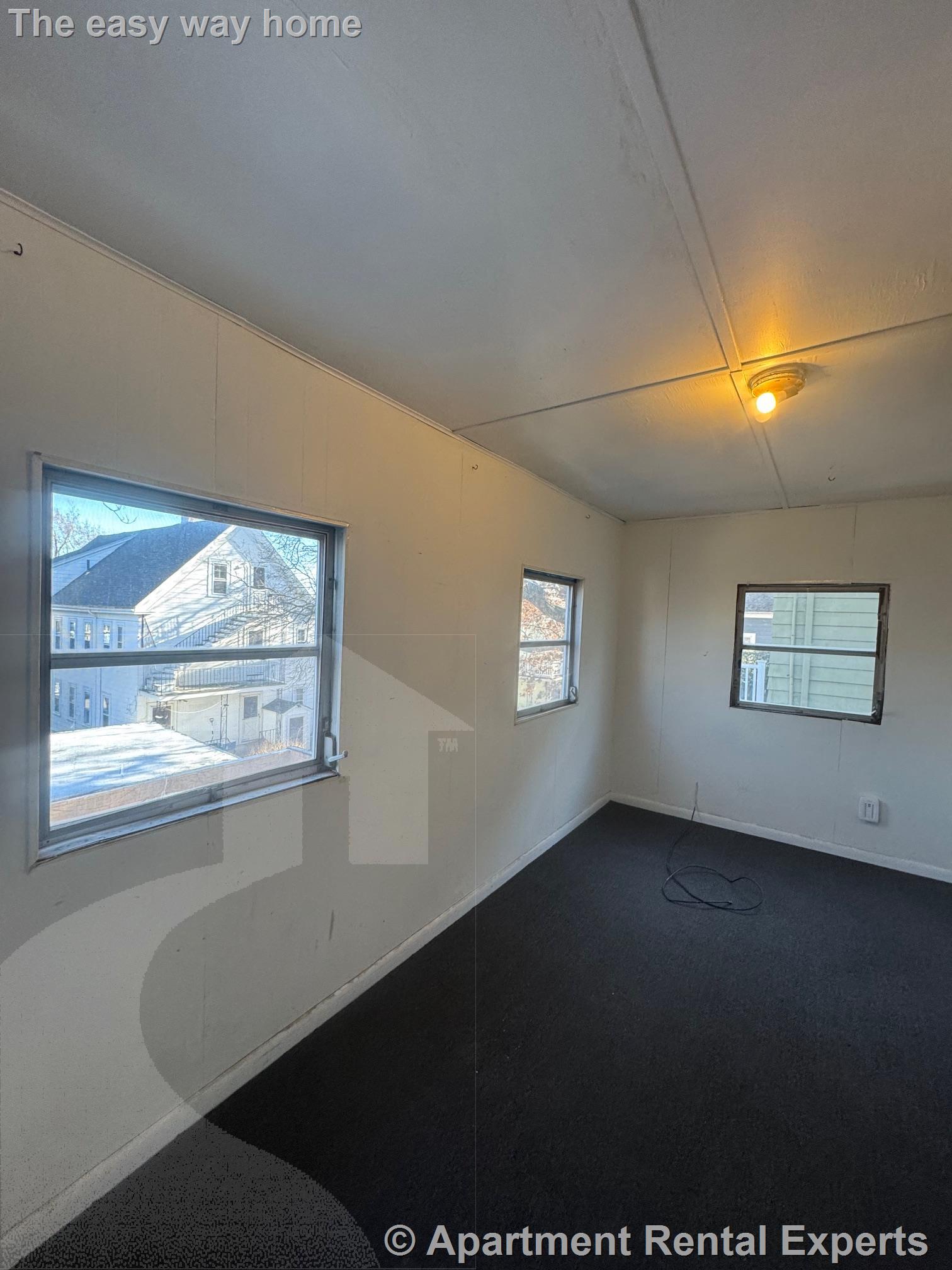 11 Westminster St, Teele Square