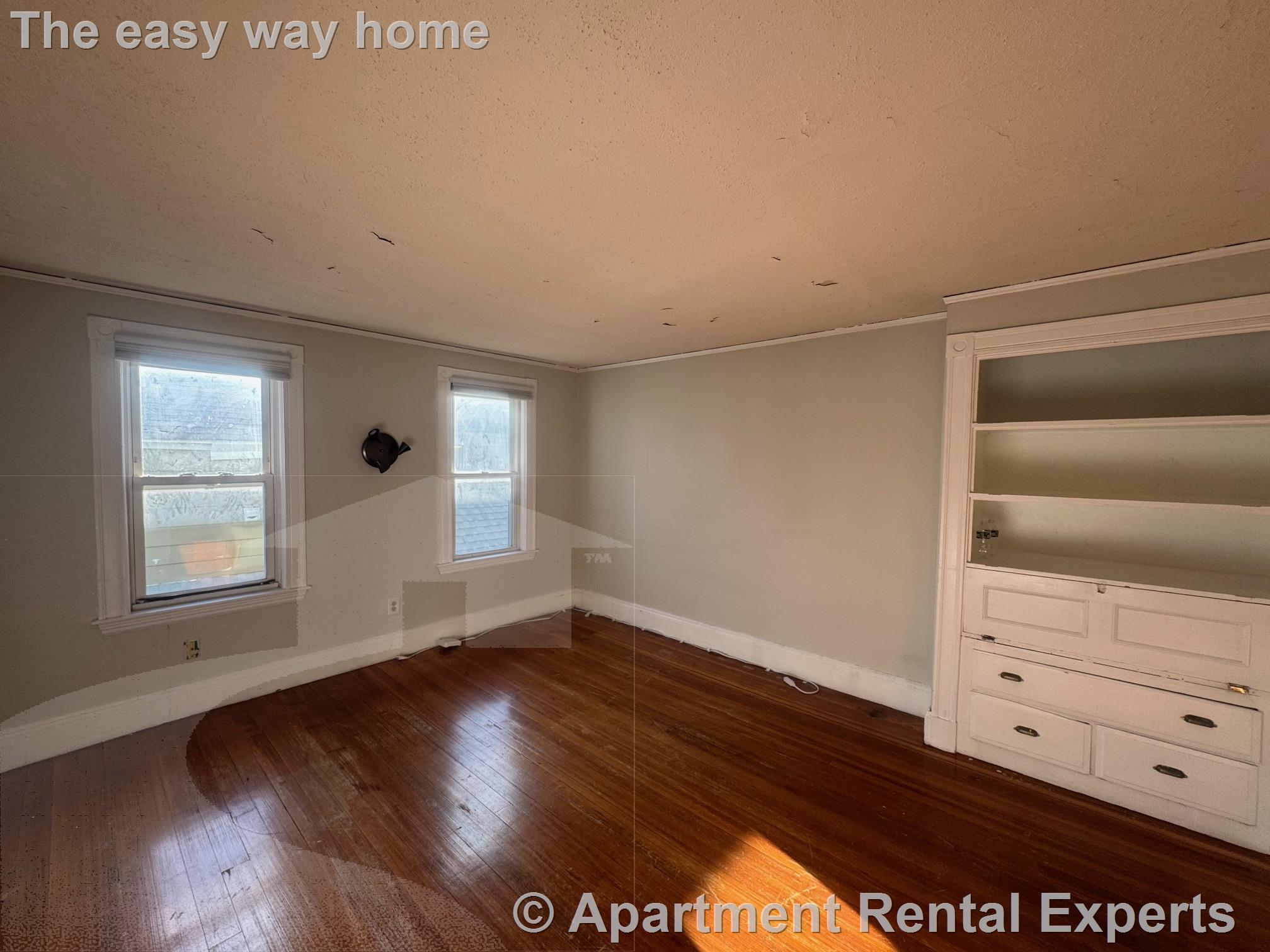 11 Westminster St, Teele Square