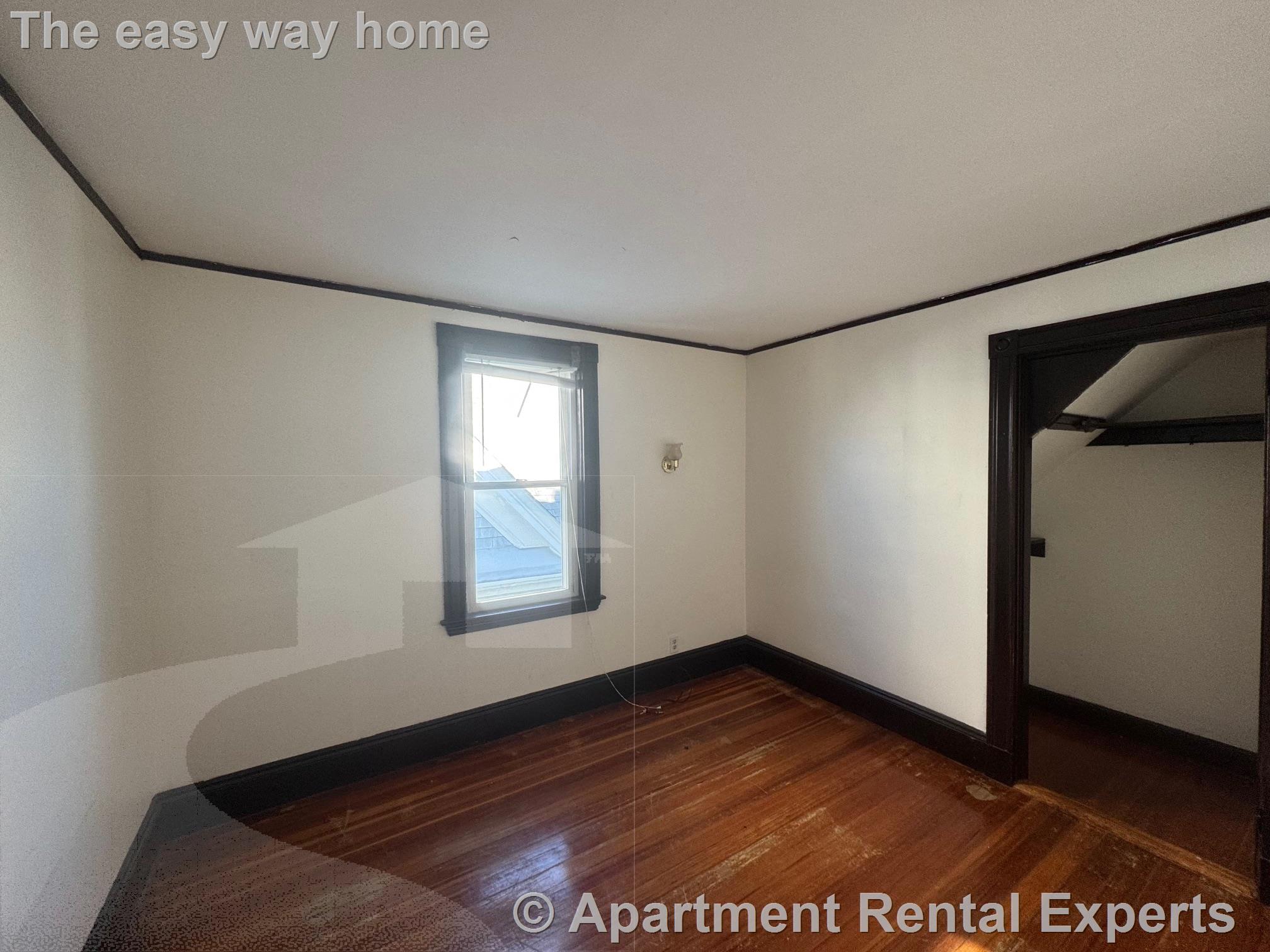 11 Westminster St, Teele Square