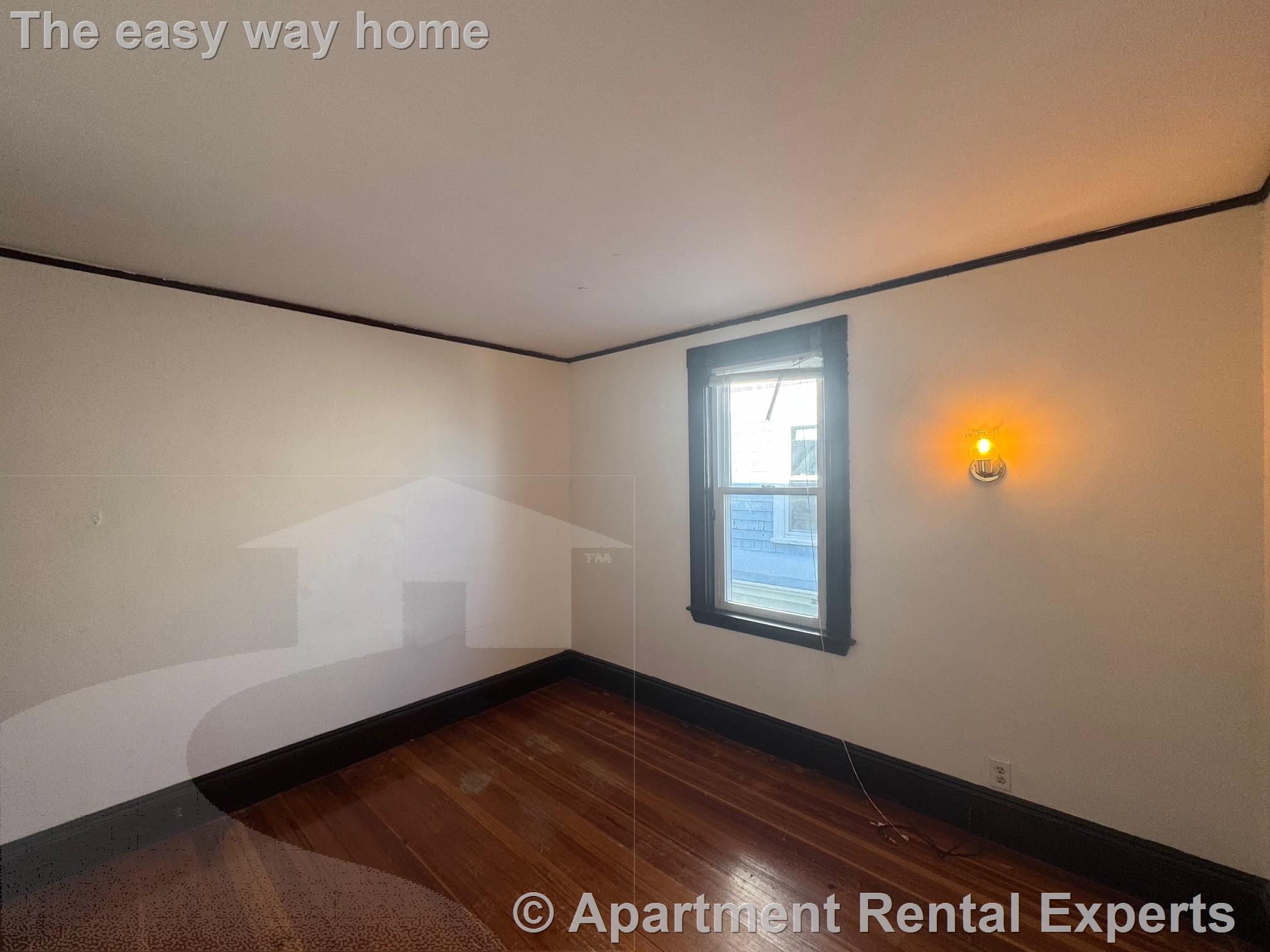 11 Westminster St, Teele Square