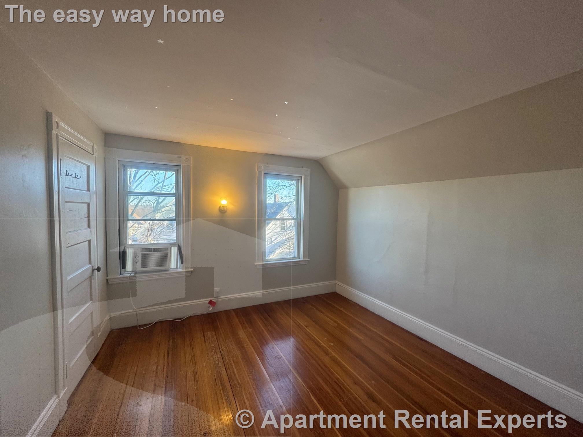 11 Westminster St, Teele Square