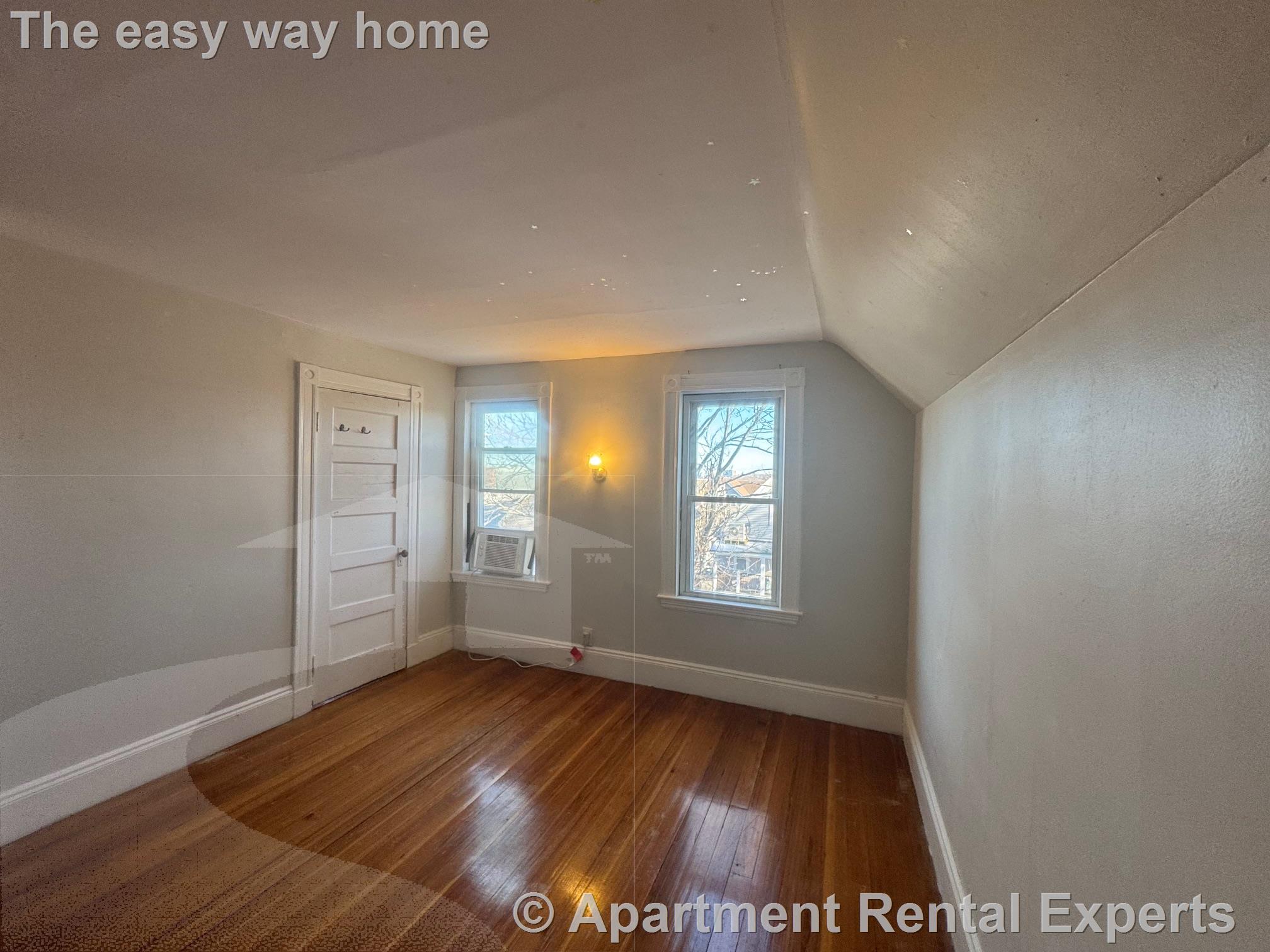 11 Westminster St, Teele Square