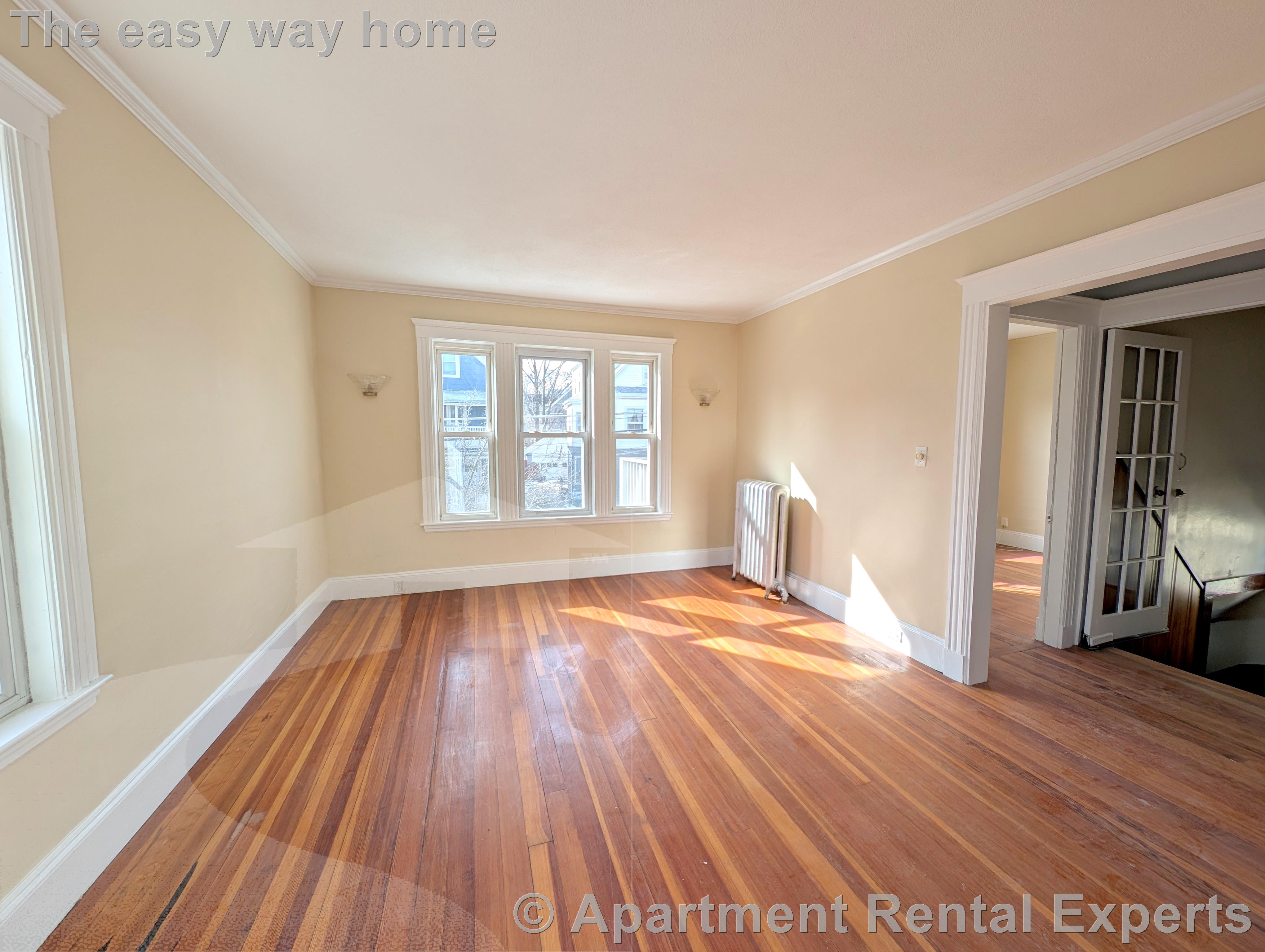 43 Orchard St, Tufts