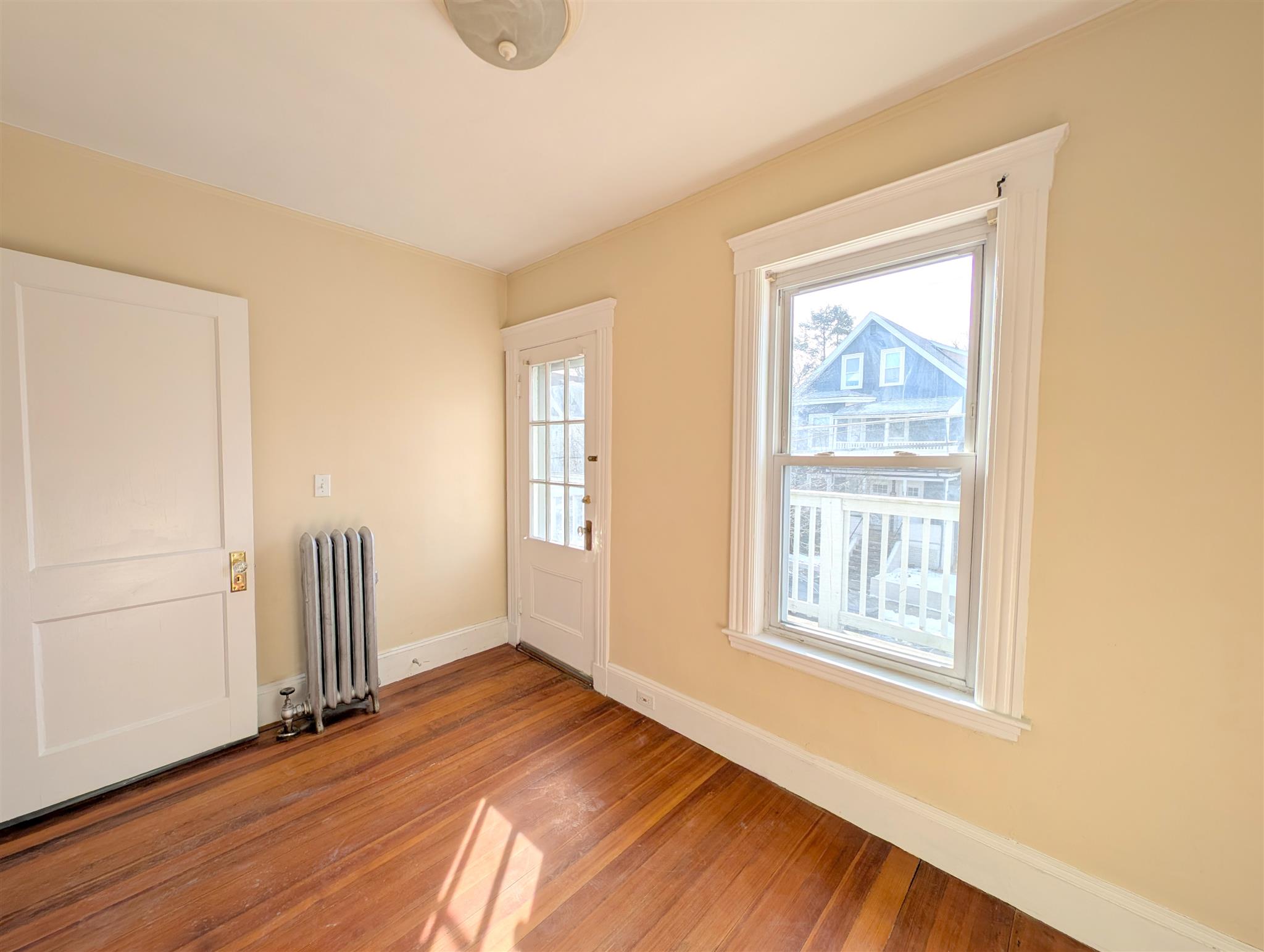 43 Orchard St, Medford