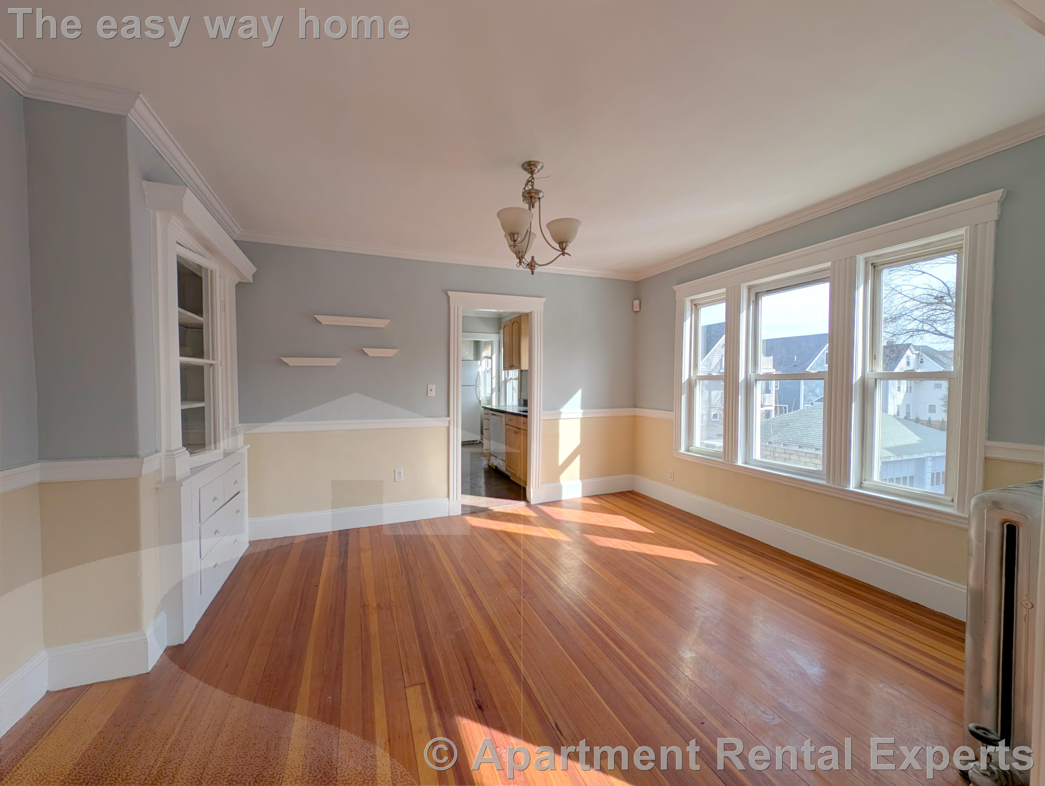 43 Orchard St, Tufts