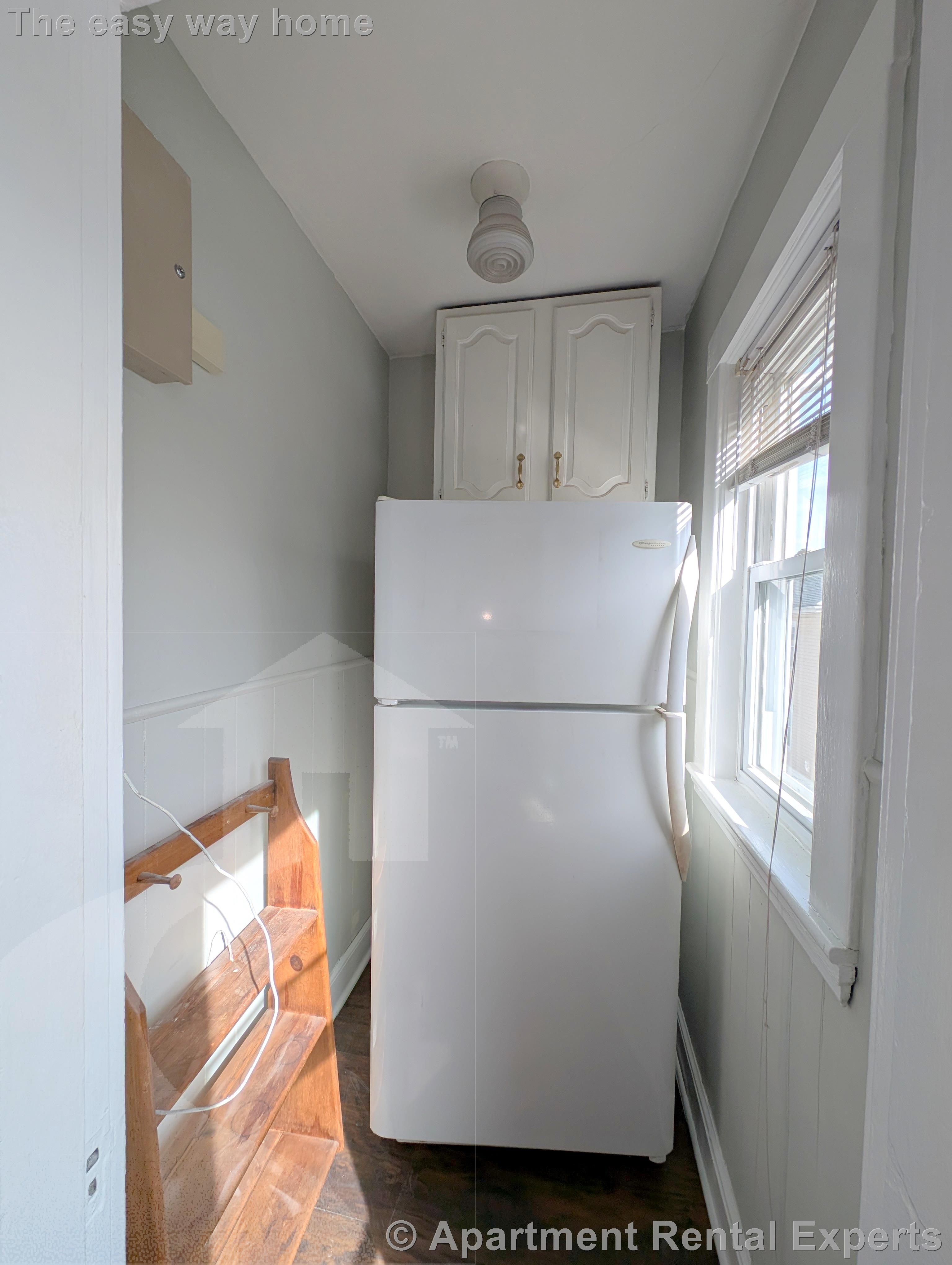 43 Orchard St, Tufts