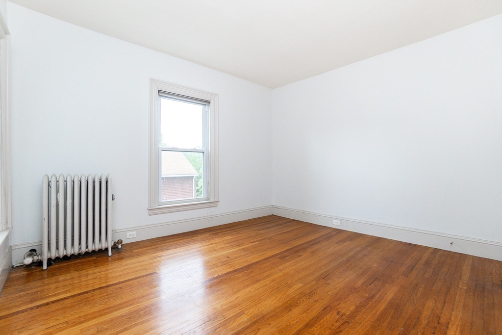 101 Central Ave, Newtonville