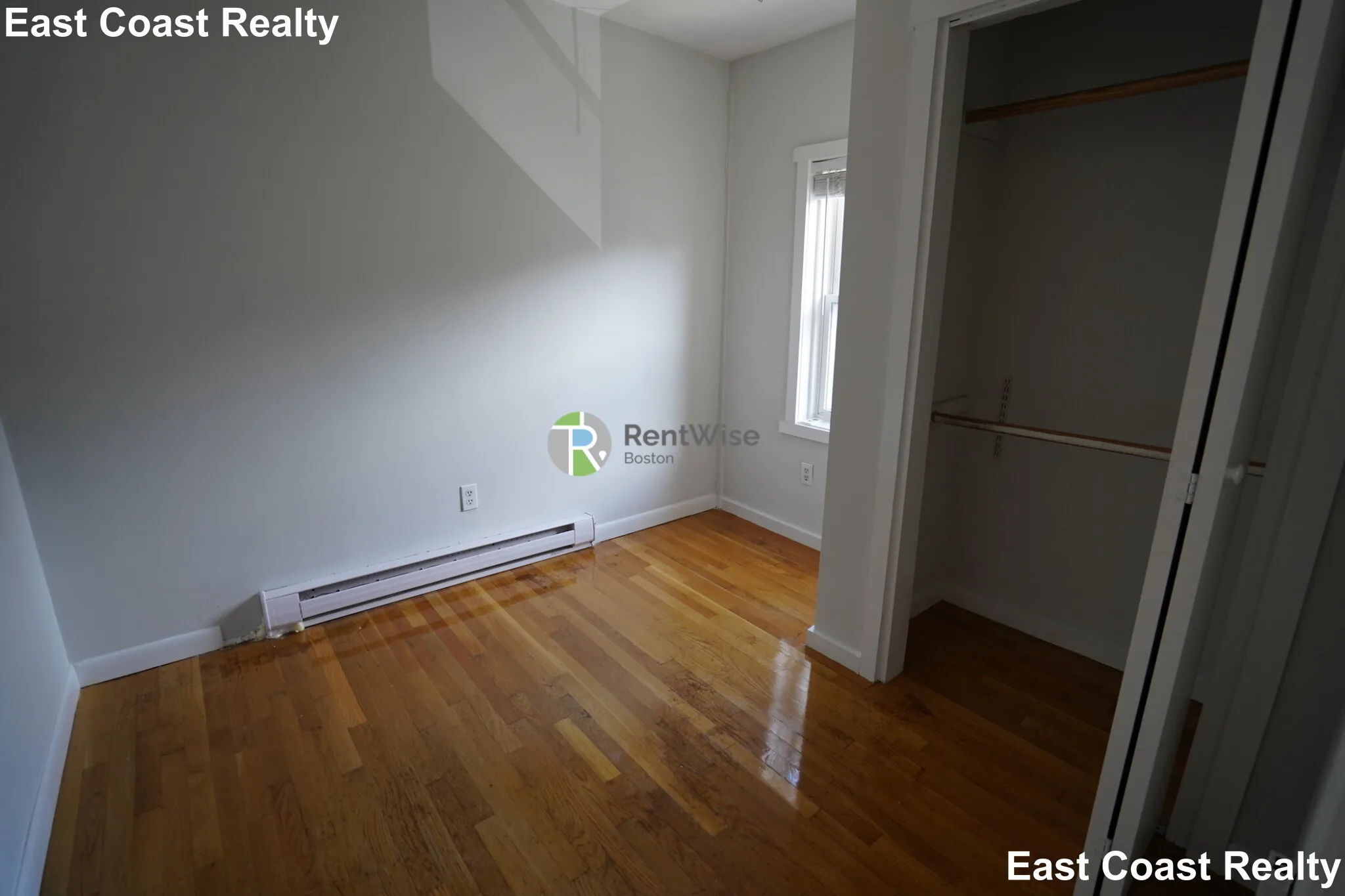 4 Schrepel Pl, South Boston