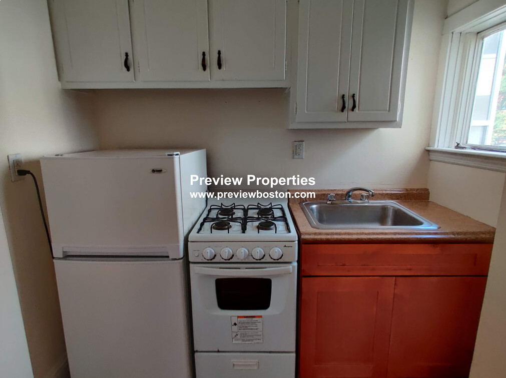 381 Harvard St, Mid Cambridge