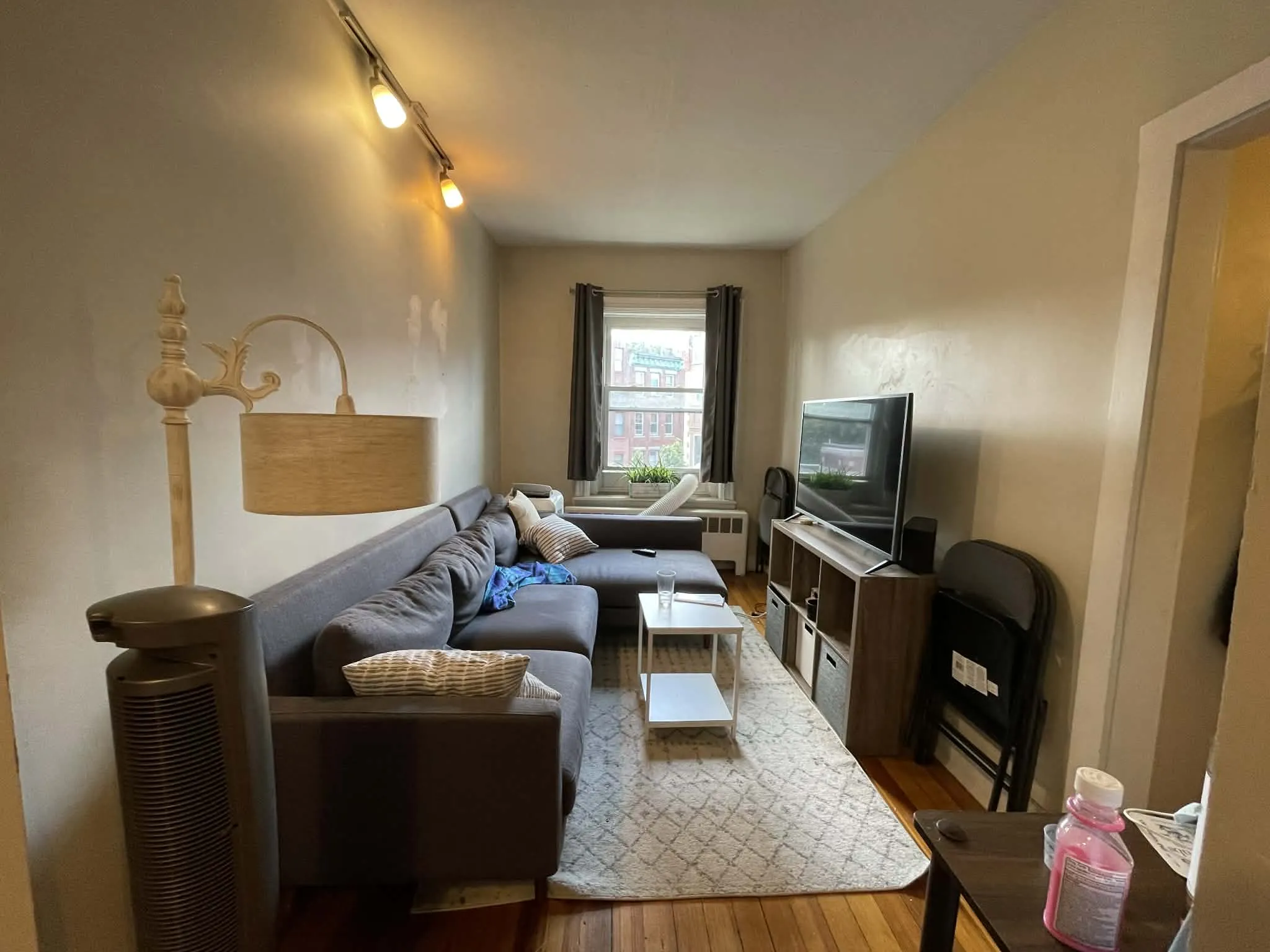 435 Hanover St, North End