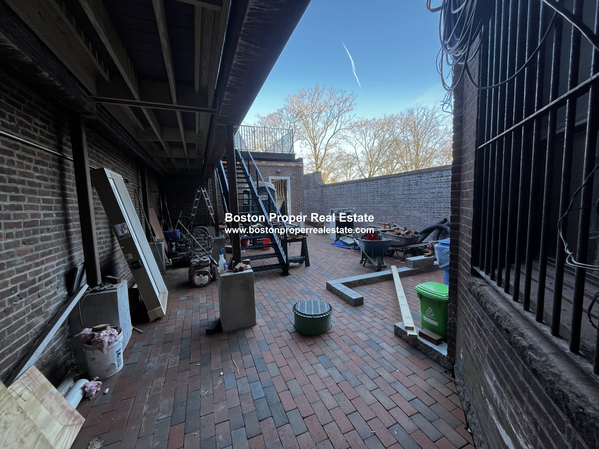 464 Beacon St, Back Bay