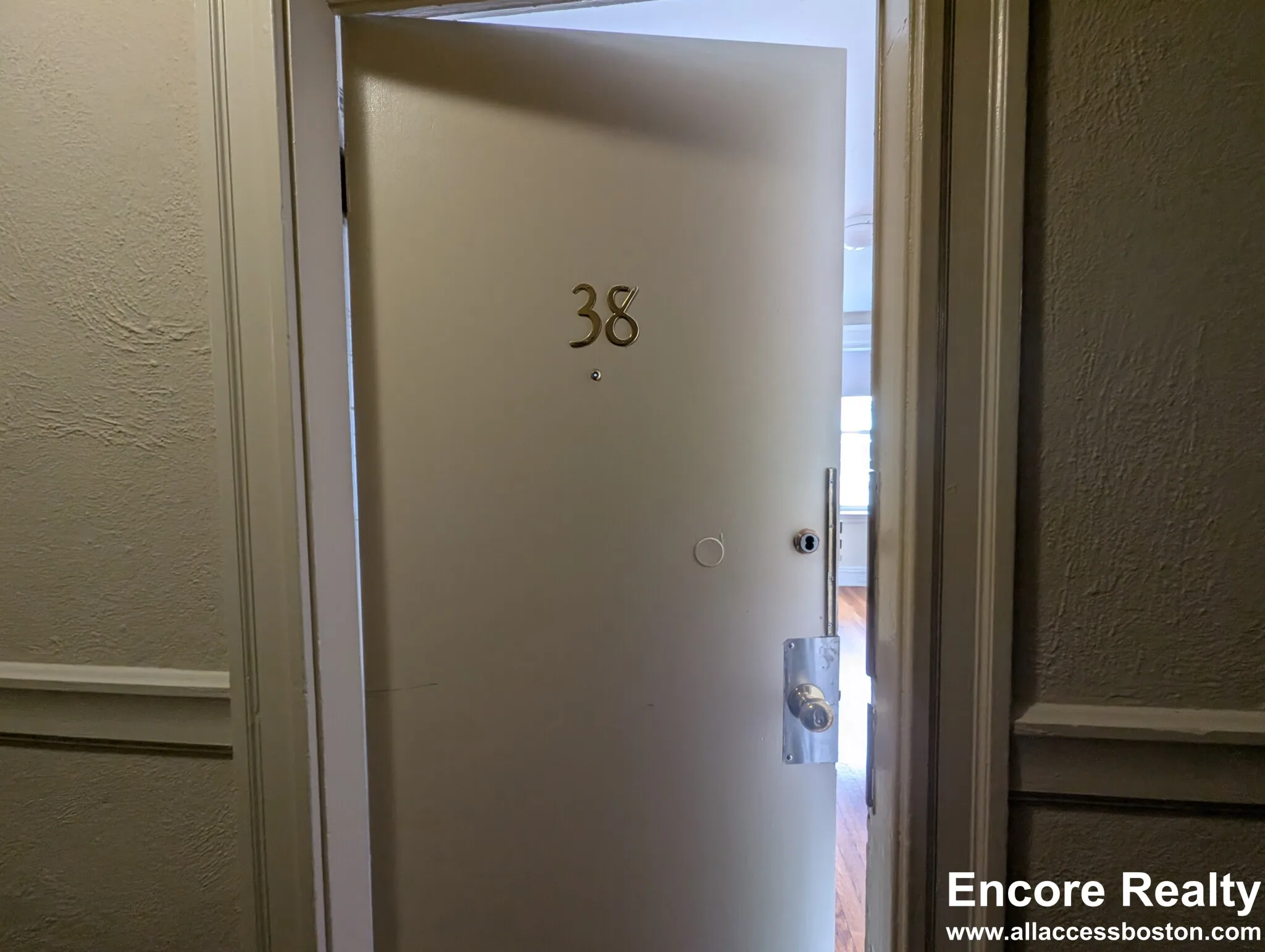 1171 Boylston St, Fenway