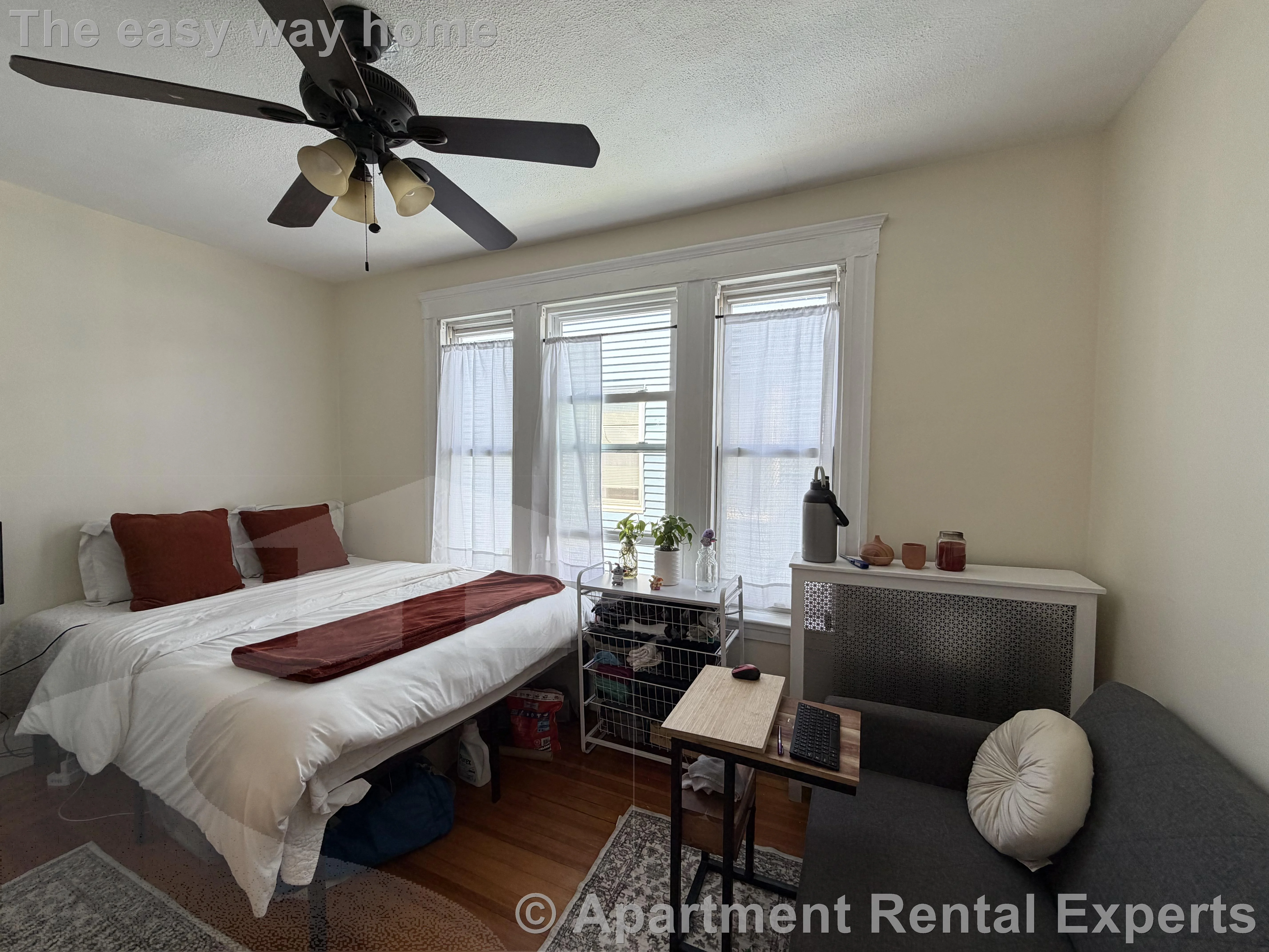 33-35 Magnus Ave, Ward Two