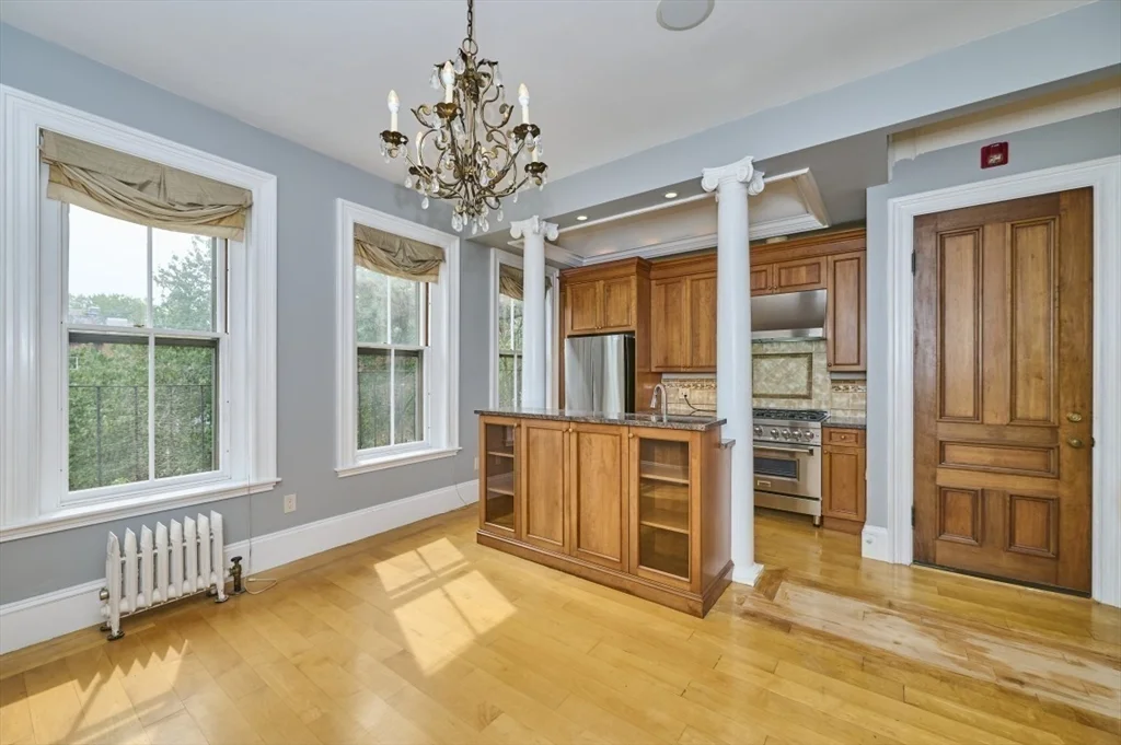 34 Yarmouth St, South End