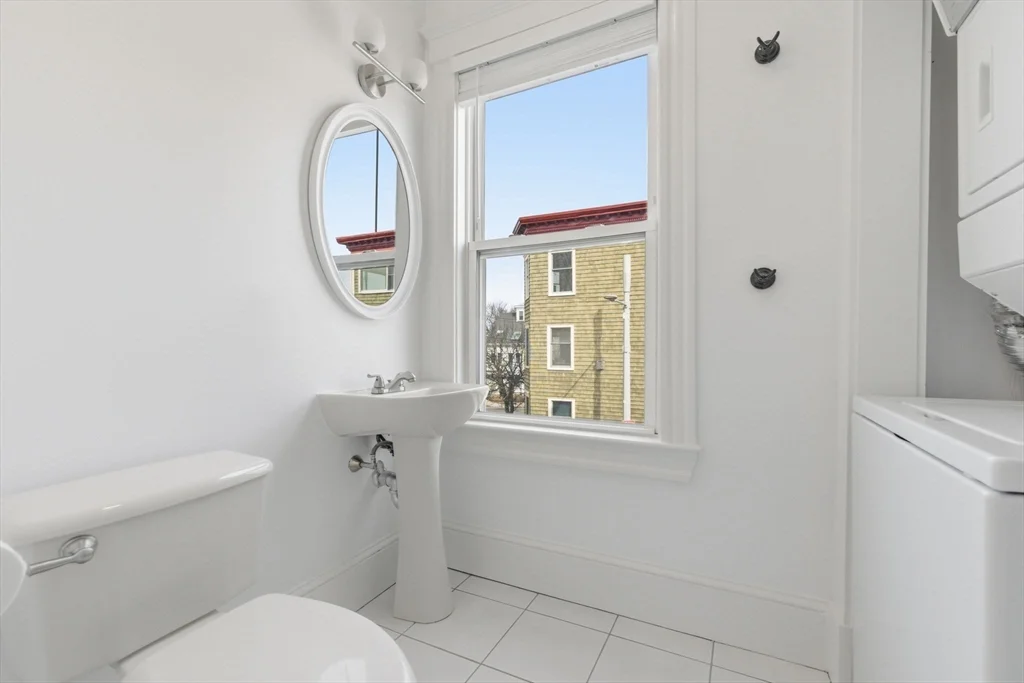 88 G St, South Boston