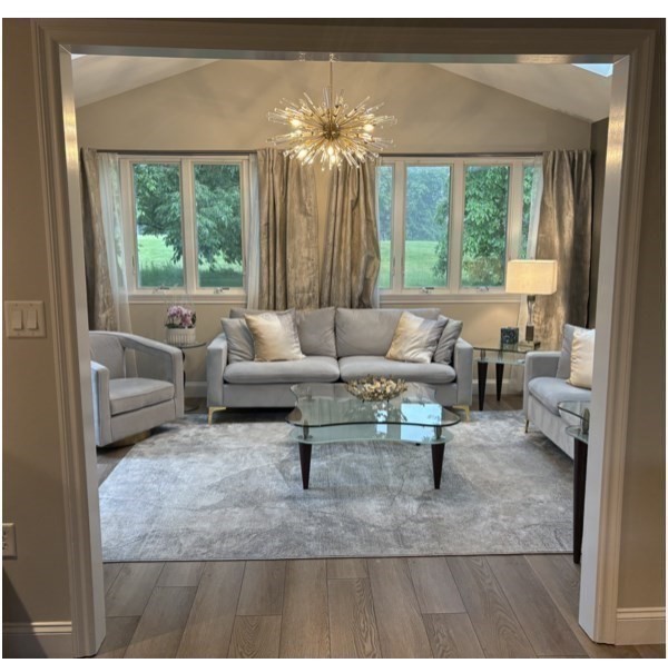 218 Rangeway Rd, Billerica